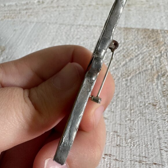 Small Stained Glass Butterfly Brooch - Picture 5 of 10